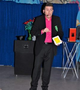 ico-comic-magic-show-nice-toulon-marseille-avignon-lyon-paca-france7