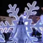 ico-parade-ice-parade-clanche-lumineuse-noel-marseille-paris-lille-toulon-poitiers-rennes-paca-france-villages-de-noel-12