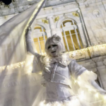 ico-parade-ice-parade-clanche-lumineuse-noel-marseille-paris-lille-toulon-poitiers-rennes-paca-france-villages-de-noel-14